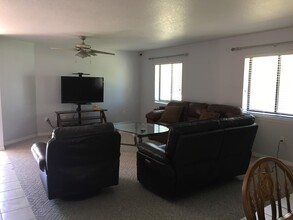 11485 W Dixie Shores Dr in Crystal River, FL - Building Photo - Building Photo
