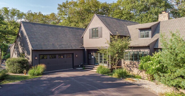 property at 42 Golf Course Rd
