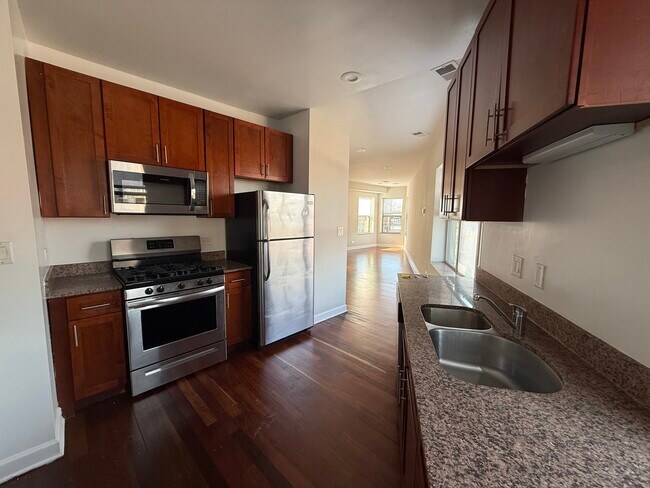 property at 2048 W Touhy Ave