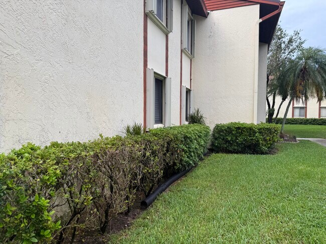 4723 Sable Pine Cir in West Palm Beach, FL - Building Photo - Building Photo