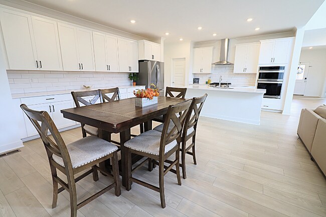 15436 Manderley St in Fishers, IN - Building Photo - Building Photo