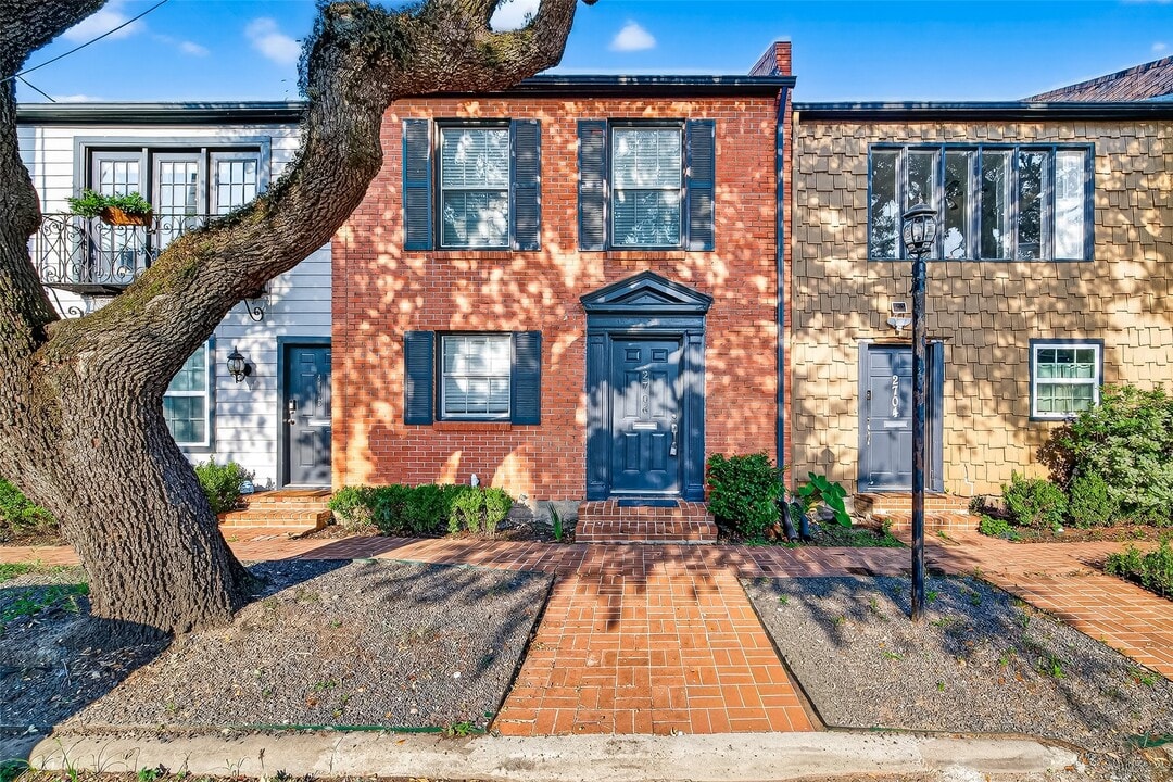2706 Mason St in Houston, TX - Building Photo