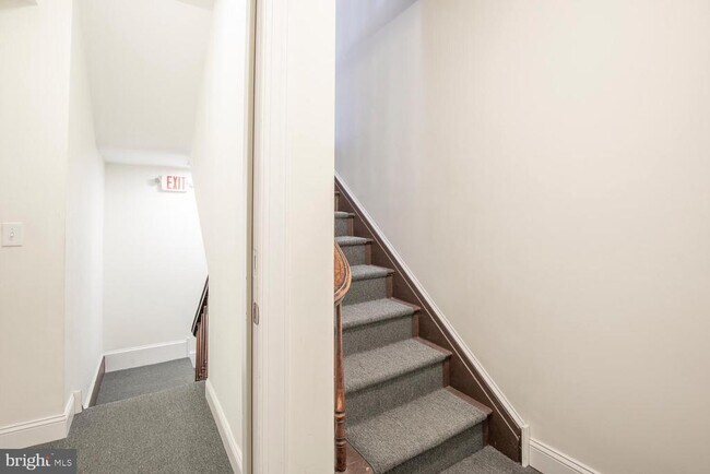 30 W State St in Doylestown, PA - Building Photo - Building Photo