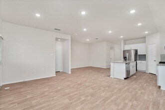 379 Wayne Wy in New Braunfels, TX - Building Photo - Building Photo