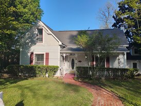 504 N Newsom St in Mineola, TX - Building Photo