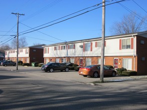 Lady and Lord Baltimore Apartments in New Baltimore, MI - Building Photo - Building Photo