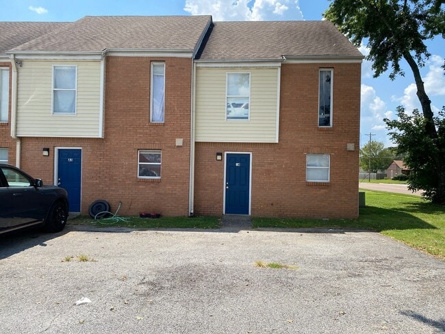 property at 289 Greenfield Dr