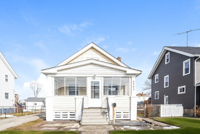 property at 2305 E 33rd St