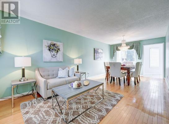 3181 Eden Oak Crescent in Mississauga, ON - Building Photo