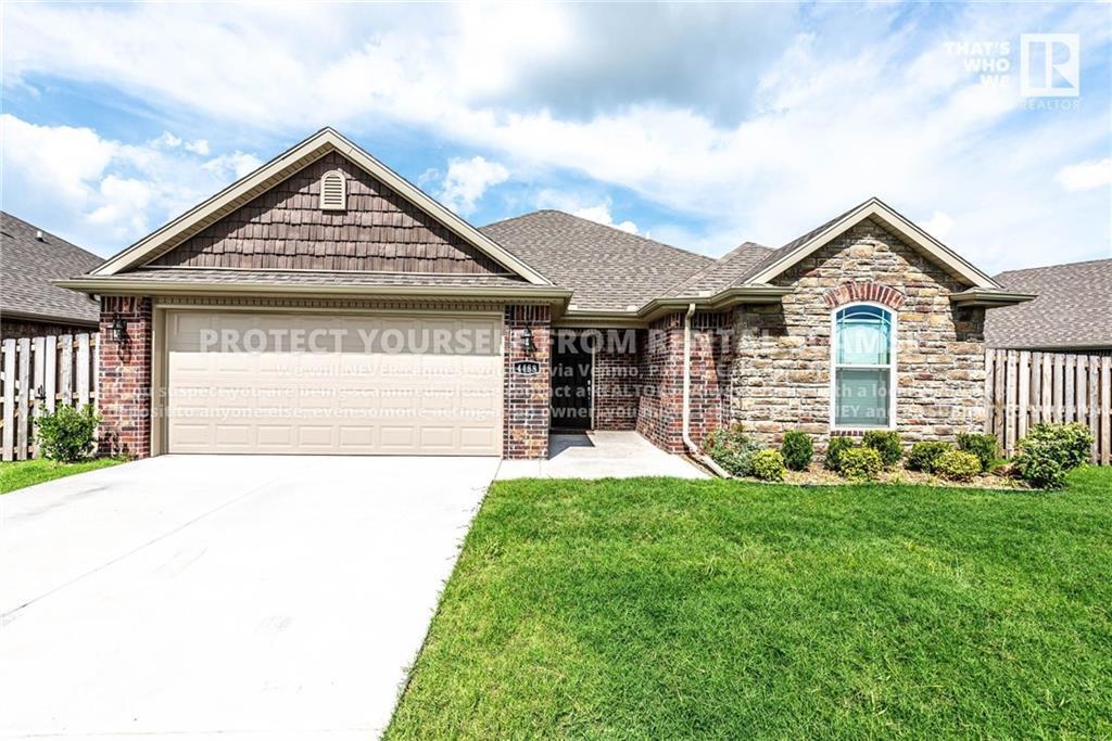 4488 W Wales Dr in Fayetteville, AR - Building Photo