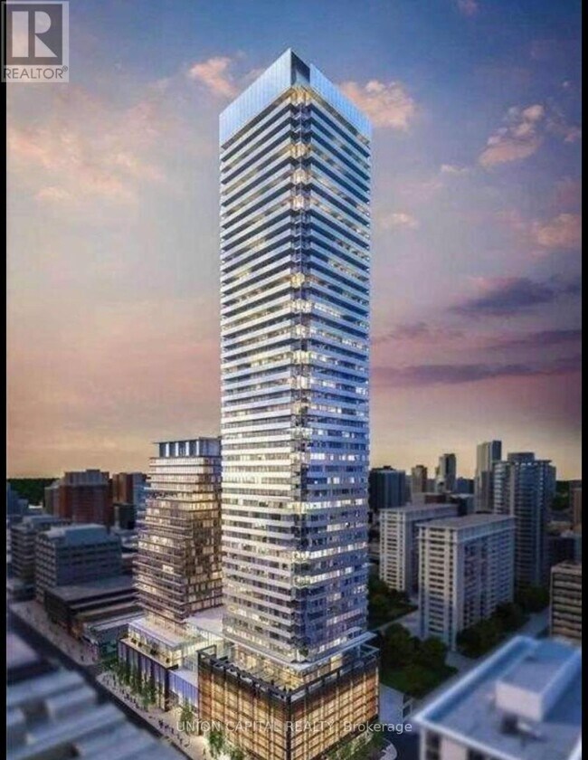 property at 501 Yonge St