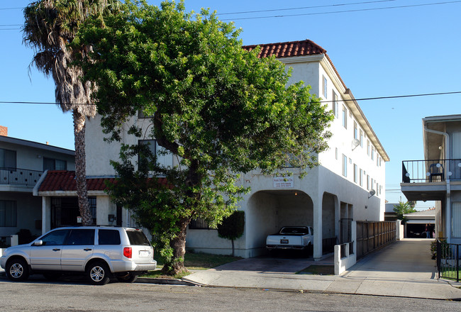 4369 W 134th in Hawthorne, CA - Foto de edificio - Building Photo
