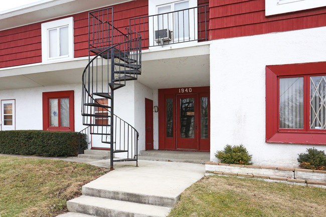 1940 Arlington Ave in Des Moines, IA - Building Photo - Building Photo