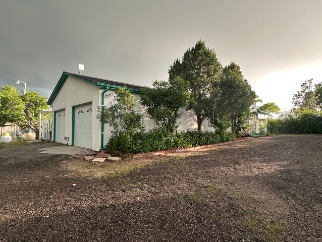 property at 15015 US-24
