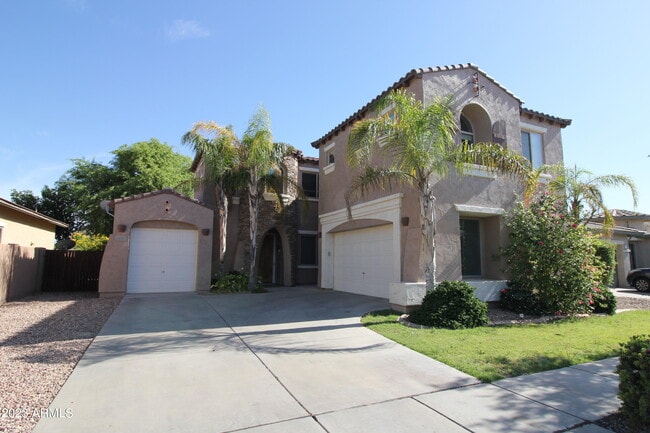 property at 709 E La Costa Dr