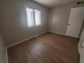 927 Scotch Elm Dr in Loveland, CO - Foto de edificio - Building Photo