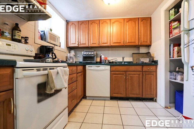 property at 12 Sutherland Rd