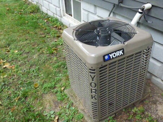 1212 6th St in Beloit, WI - Building Photo - Building Photo