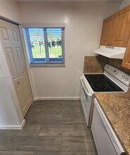 10900 SW 196th St in Cutler Bay, FL - Building Photo - Building Photo