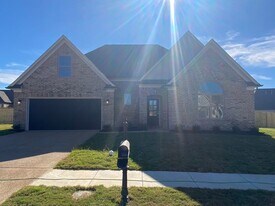 5519 Briardale Dr in Memphis, TN - Building Photo