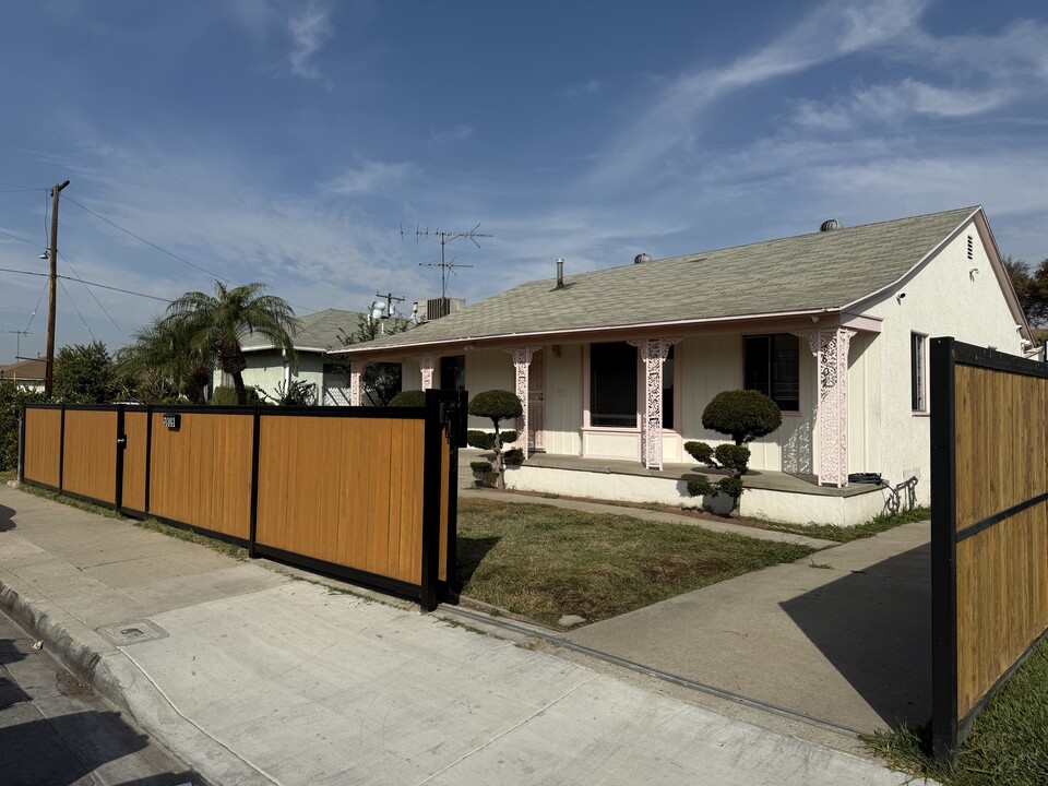 5809 Repetto Ave in Los Angeles, CA - Building Photo