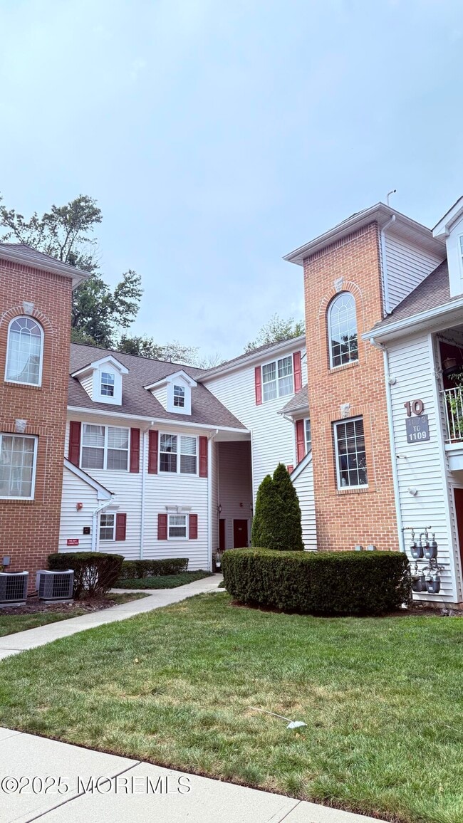 property at 1091 Morning Glory Dr