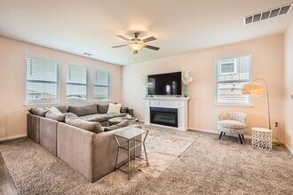 13109 Hatsy Wy in Austin, TX - Building Photo - Building Photo