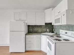 3415 West End Ave, Unit 1002E in Nashville, TN - Building Photo - Building Photo