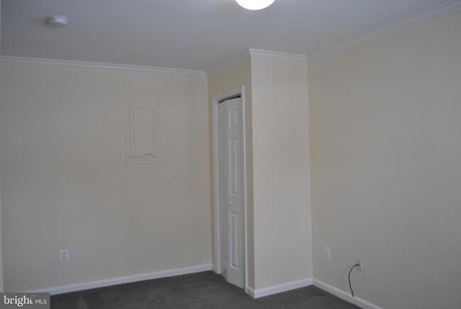 property at 232 Robinson St