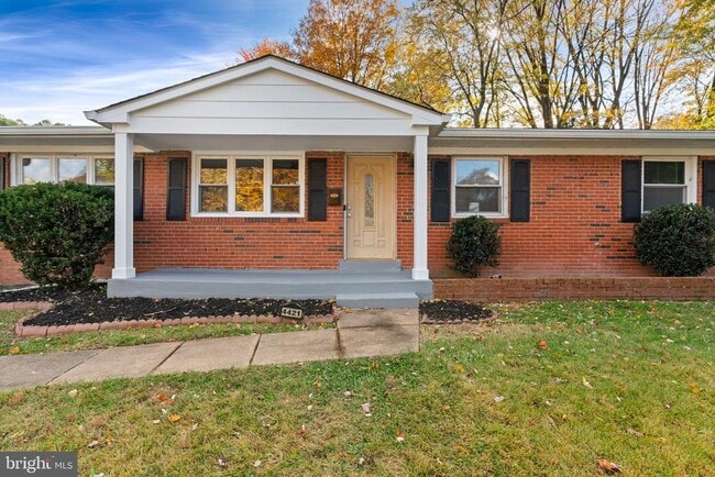 property at 4421 Kenwood Dr