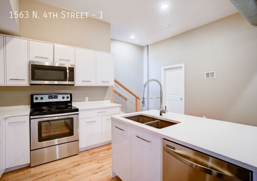 1563 N 4th St in Columbus, OH - Foto de edificio