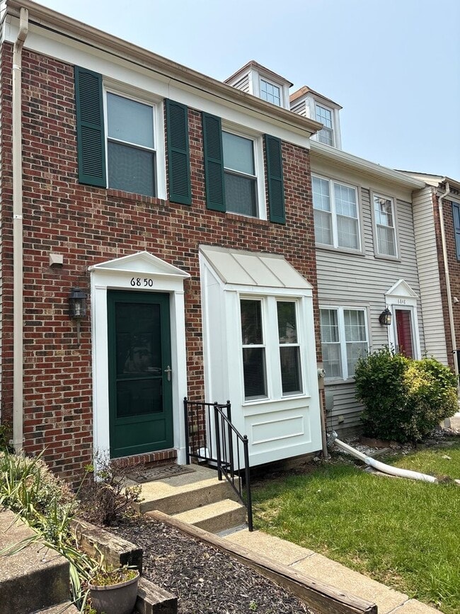 property at 6850 Ducketts Ln
