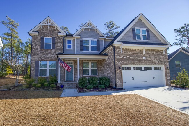 660 Ave of the Carolinas