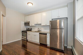 3361 John F. Kennedy Blvd in Jersey City, NJ - Building Photo - Building Photo
