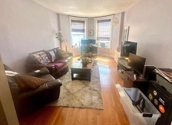 property at 184 Saint Paul St