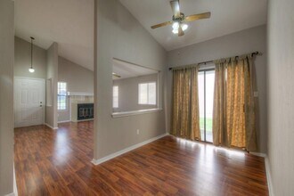 11617 Pearwood Pl in Austin, TX - Building Photo - Building Photo