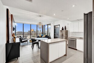 1600 NE 1st Ave, Unit 3420 in Miami, FL - Building Photo