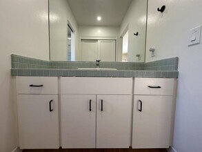 12689 Cambridge Dr in Saratoga, CA - Building Photo - Building Photo