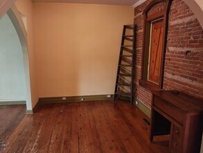 116 S Main St, Unit 116B in Fountain City, WI - Building Photo - Building Photo