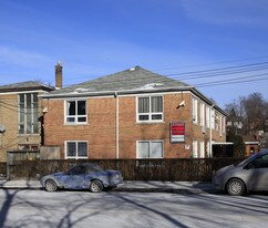 69 Keele St in Toronto, ON - Building Photo