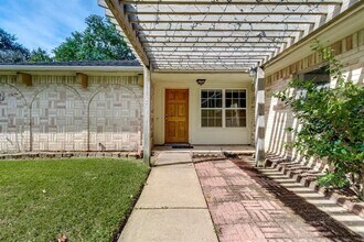 20070 Crazy Horse Cir in Katy, TX - Building Photo - Building Photo
