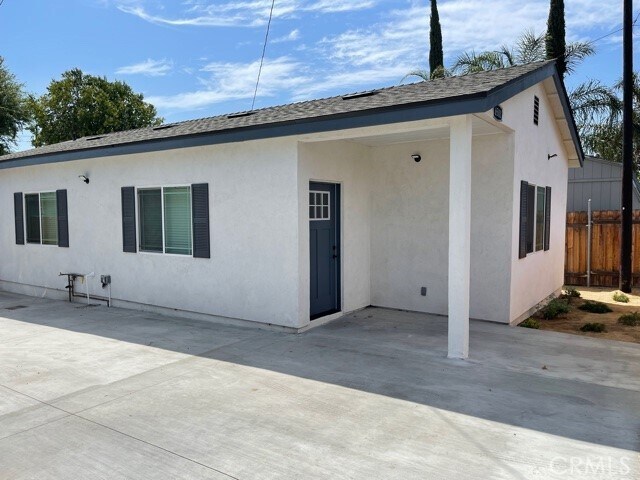 651 E Arrow Hwy in Upland, CA - Building Photo - Building Photo