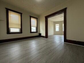405 Ferry St in Malden, MA - Building Photo - Building Photo