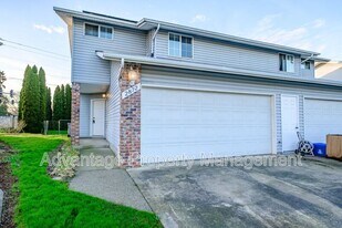 2872 Raleigh Ct SE in Albany, OR - Building Photo