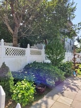 107 Ash St in New Bedford, MA - Building Photo - Building Photo