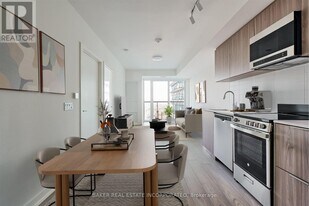 223 Redpath Ave in Toronto, ON - Building Photo
