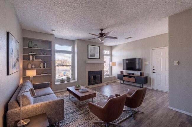 property at 5305 Indio Dr