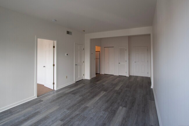 1838 Black Rock Tpke in Fairfield, CT - Building Photo - Building Photo
