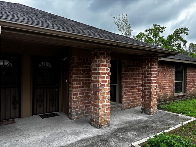6644 W Fuqua St in Missouri City, TX - Building Photo - Building Photo
