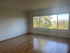 191 Fernwood Dr in San Bruno, CA - Foto de edificio - Building Photo